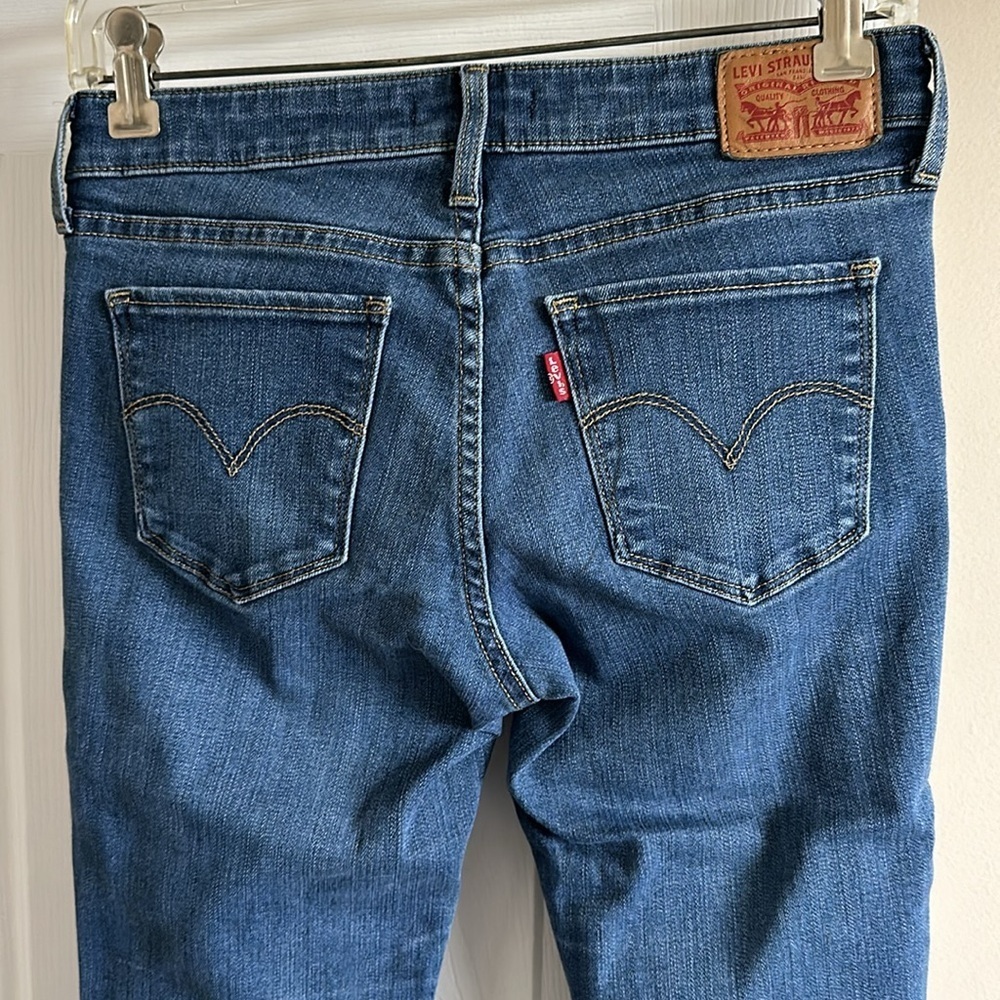 Levi’s Strauss 711 skinny FILIFORME Blue denim